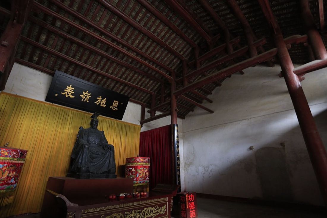 Triệu Đà thôn tính Âu Lạc